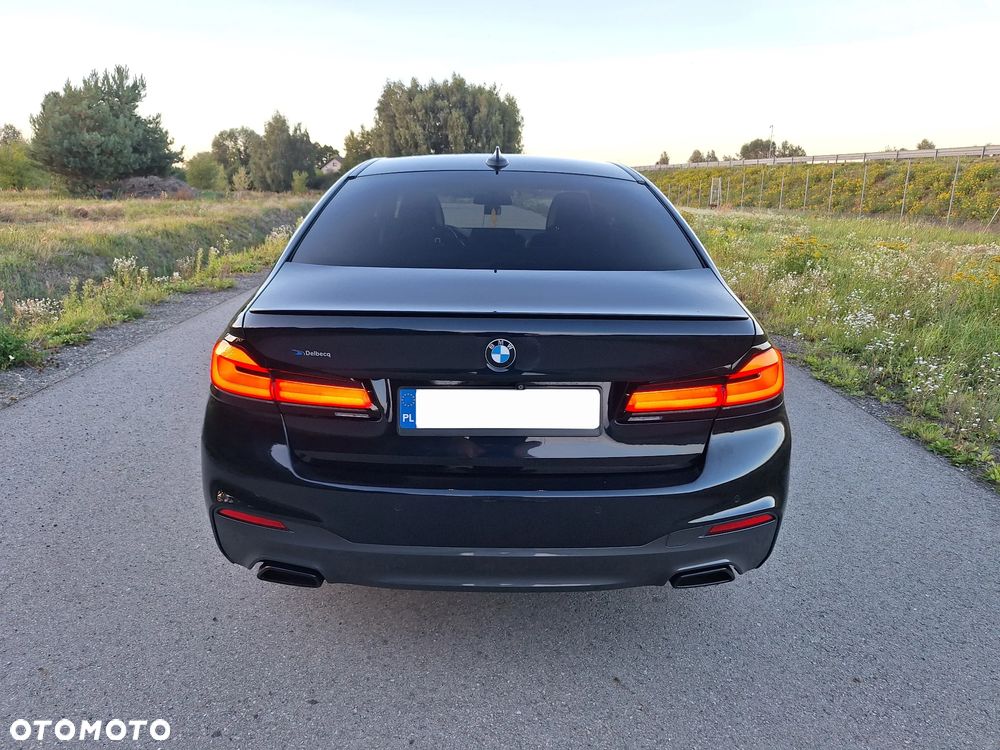 BMW Seria 5 520d M Sport Edition - 8