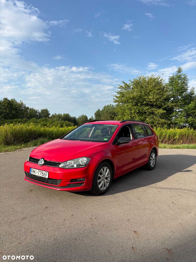 Volkswagen Golf - 1
