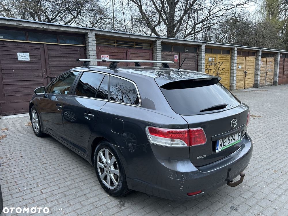 Toyota Avensis 2.0 D-4D 2010 - 2