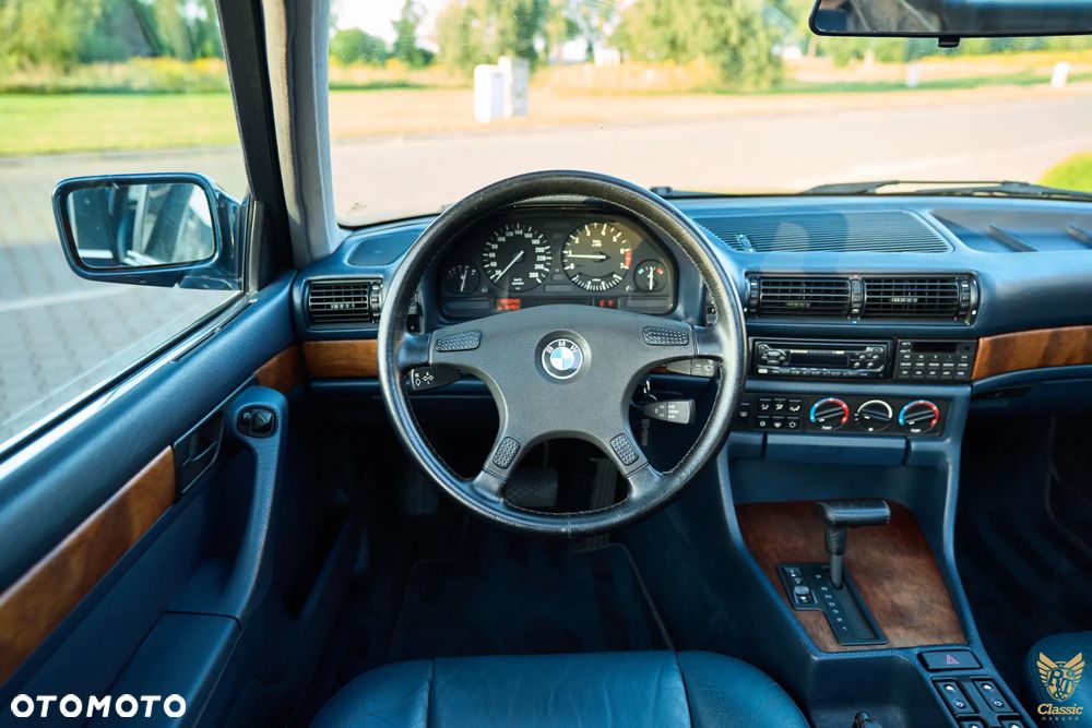 BMW Seria 7 - 23