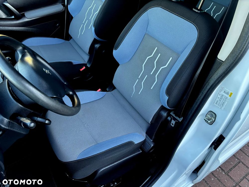 Peugeot Partner 1.6 BlueHDi Active - 12