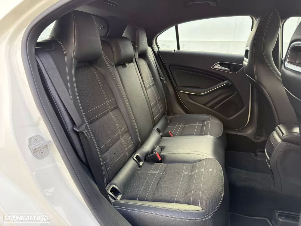 Mercedes-Benz A 180 CDI BE Edition Urban - 12