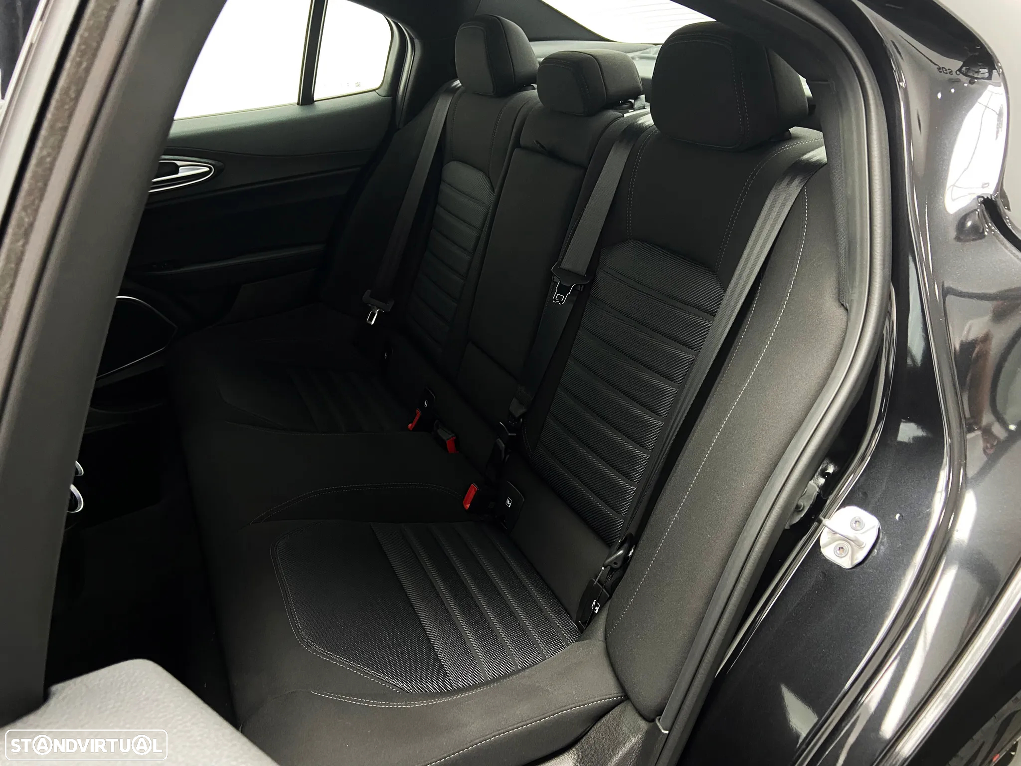 Alfa Romeo Giulia 2.2 D Super AT8 - 9