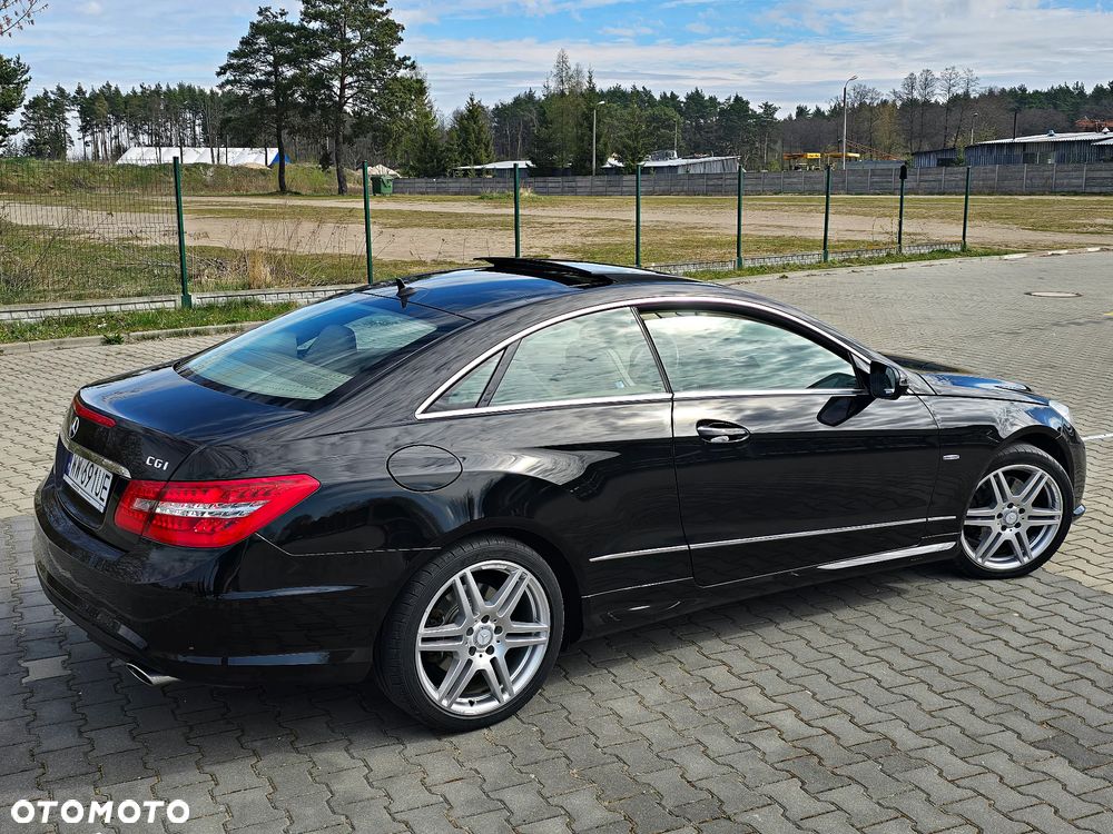 Mercedes-Benz Klasa E - 12