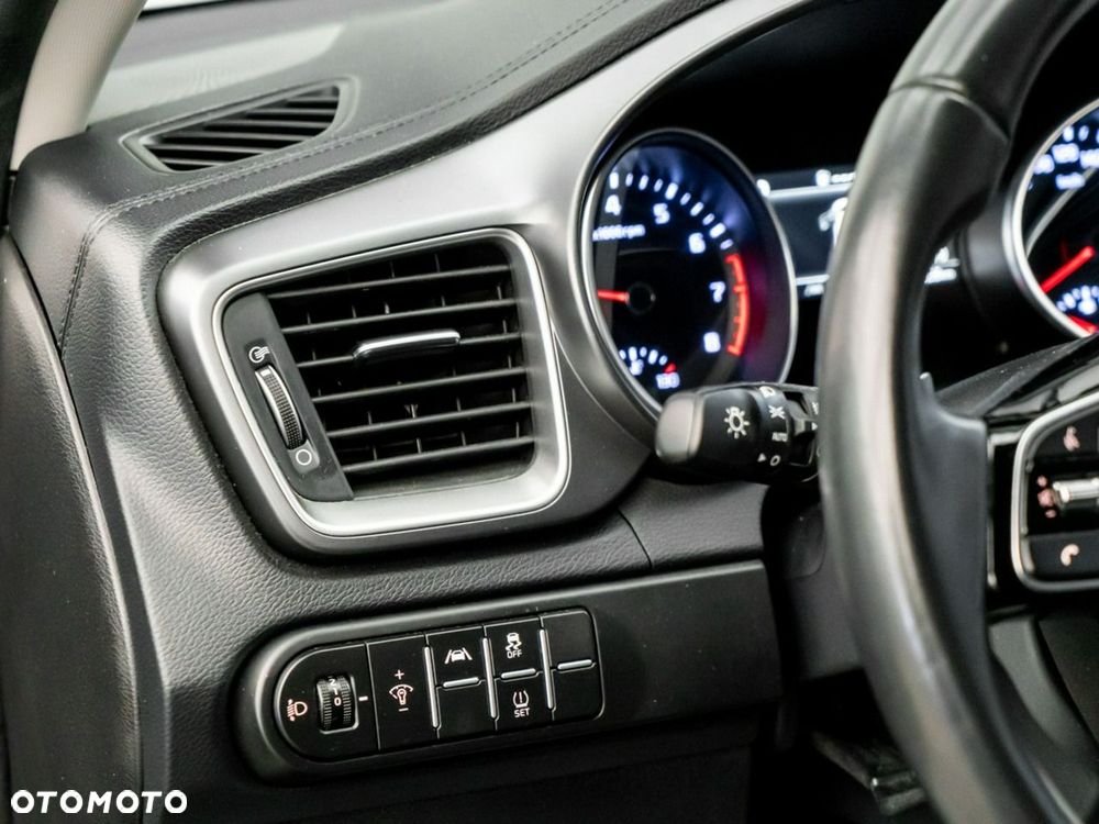 Kia Ceed 1.5 T-GDI M DCT - 22