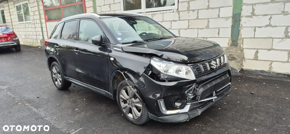 Suzuki Vitara 1.0 Boosterjet Premium 4WD - 3