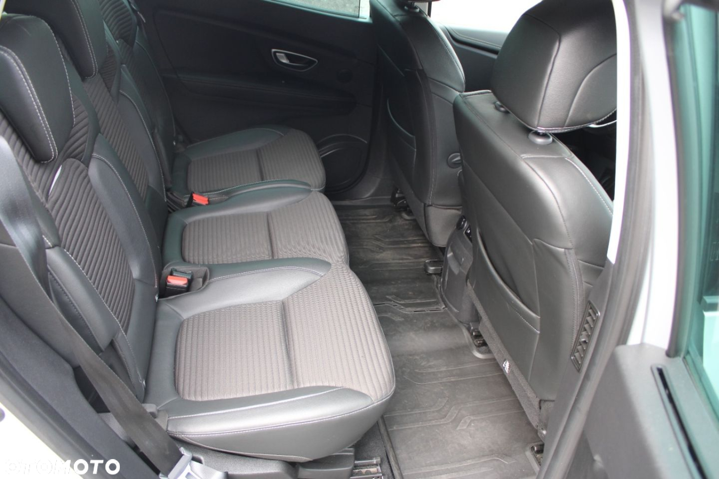 Renault Scenic - 27