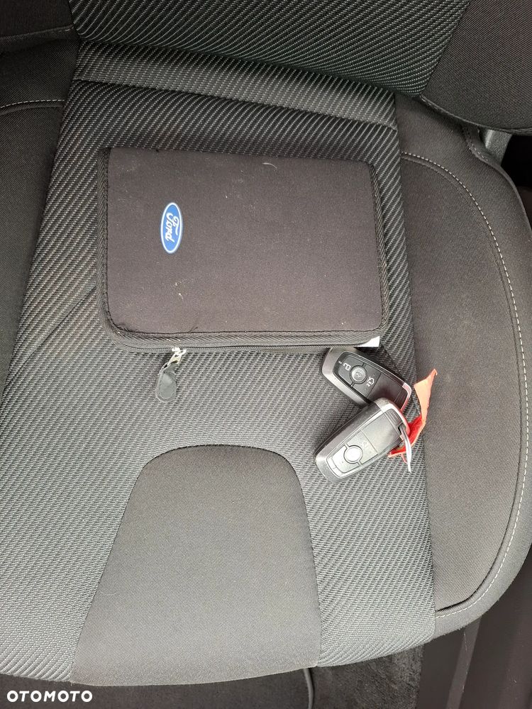 Ford Mondeo 2.0 TDCi PowerShift-Aut Allrad Titanium - 14