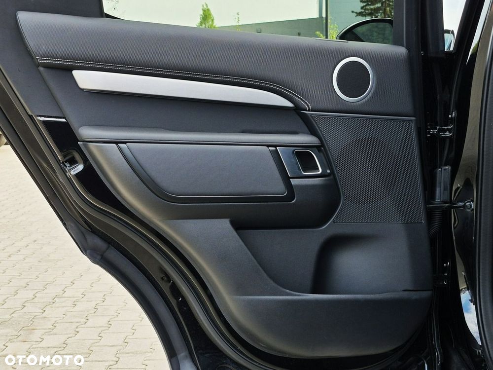 Land Rover Discovery 3.0 D250 mHEV Dynamic SE - 21