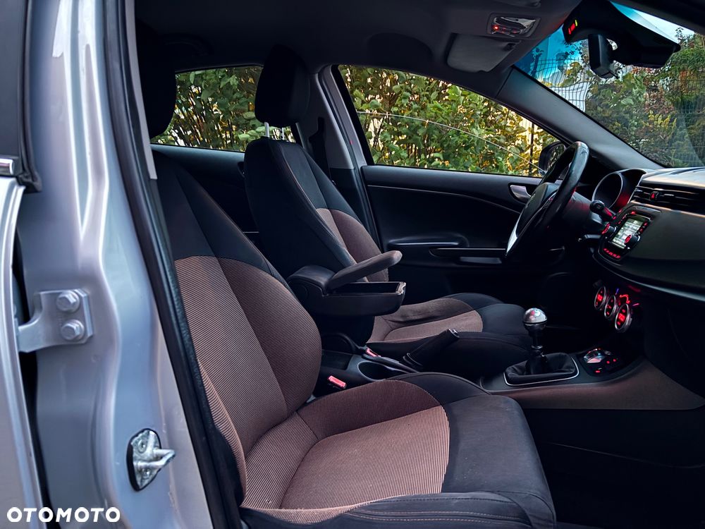 Alfa Romeo Giulietta 1.4 TB Distinctive - 9