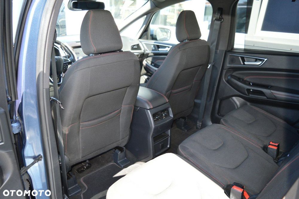 Ford S-Max - 33