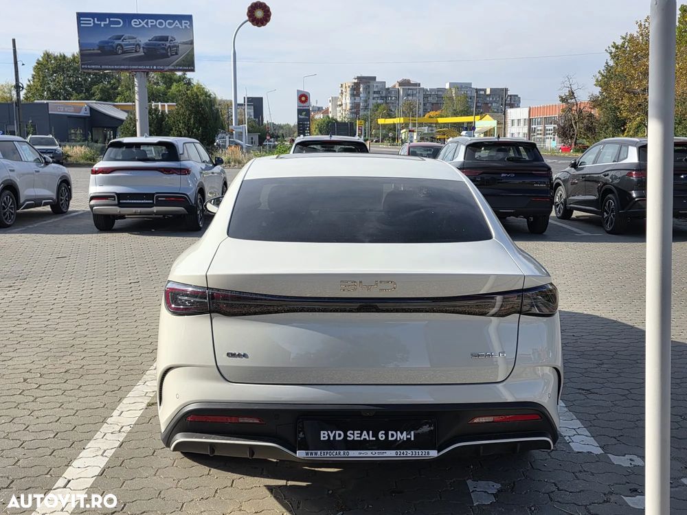 Byd Seal 6 DM-i PHEV Comfort - 8