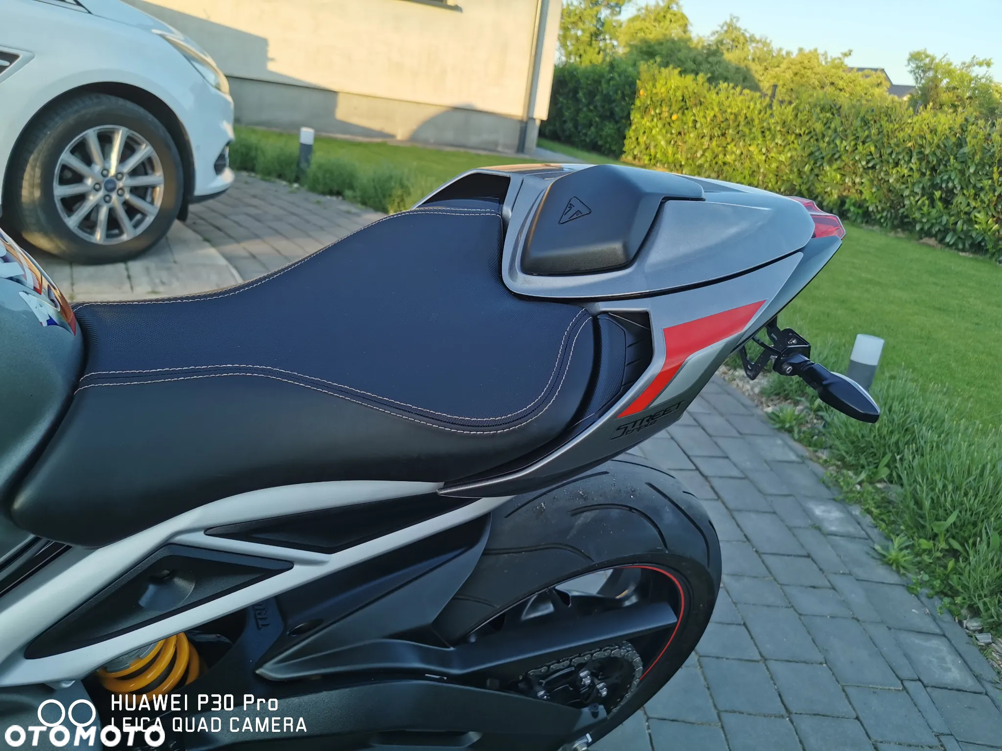 Triumph Street Triple - 20