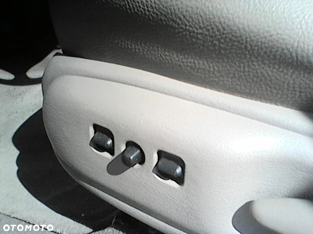 Chrysler Sebring Cabrio 2.7 LX - 12