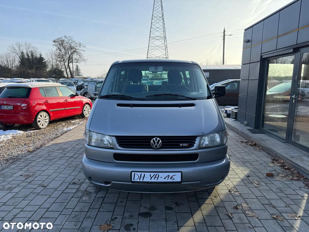 Volkswagen Multivan Standard - 8