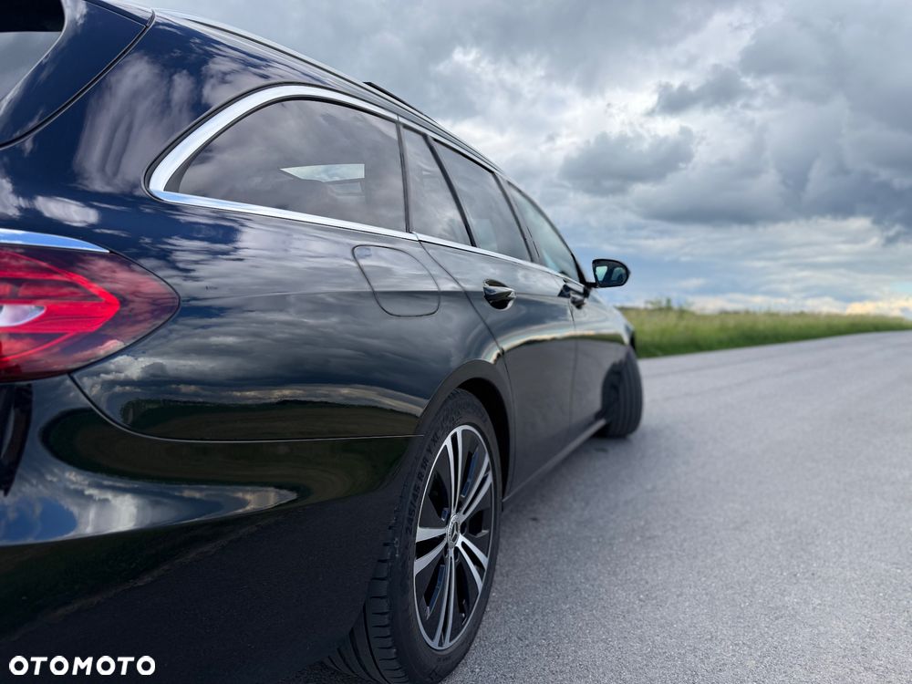 Mercedes-Benz Klasa E 220 d Avantgarde - 6