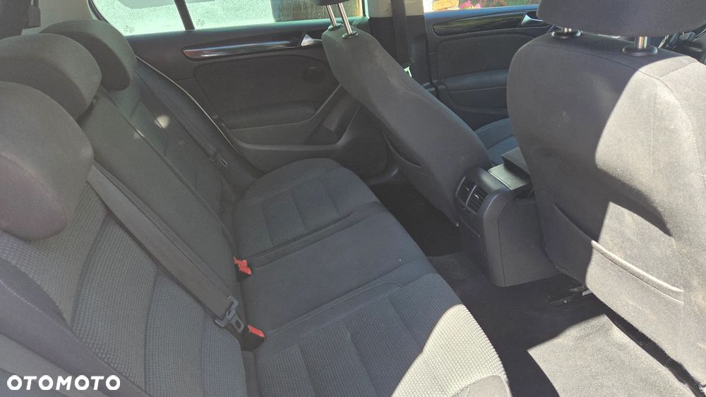Volkswagen Golf 1.6 TDI Trendline - 6