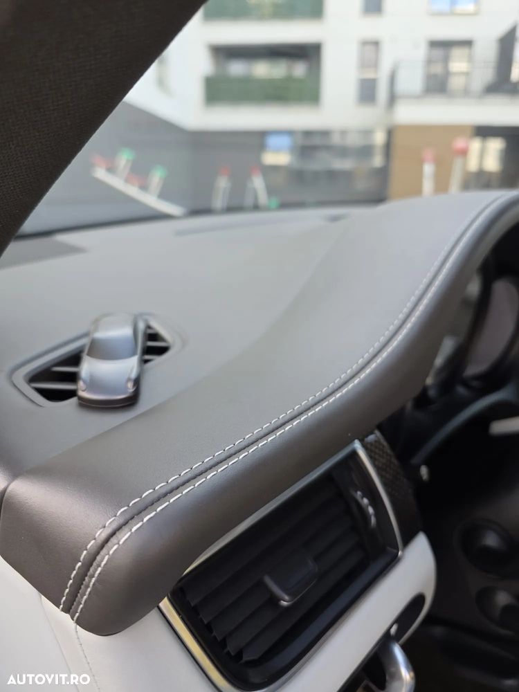 Porsche Macan 3.0 PDK S - 16