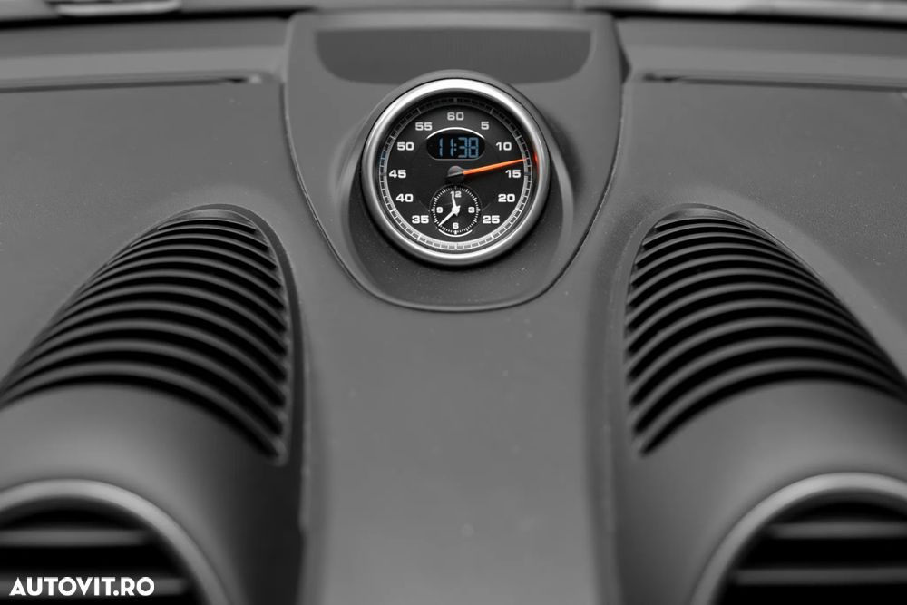 Porsche Cayman GTS 4.0 PDK - 25