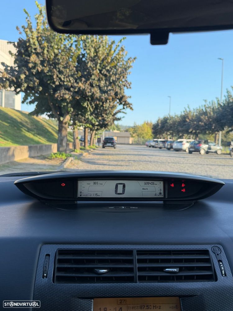 Citroën C4 - 12