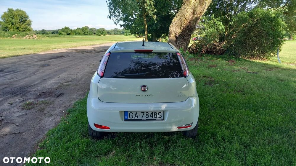 Fiat Punto 1.4 Easy S&S - 13