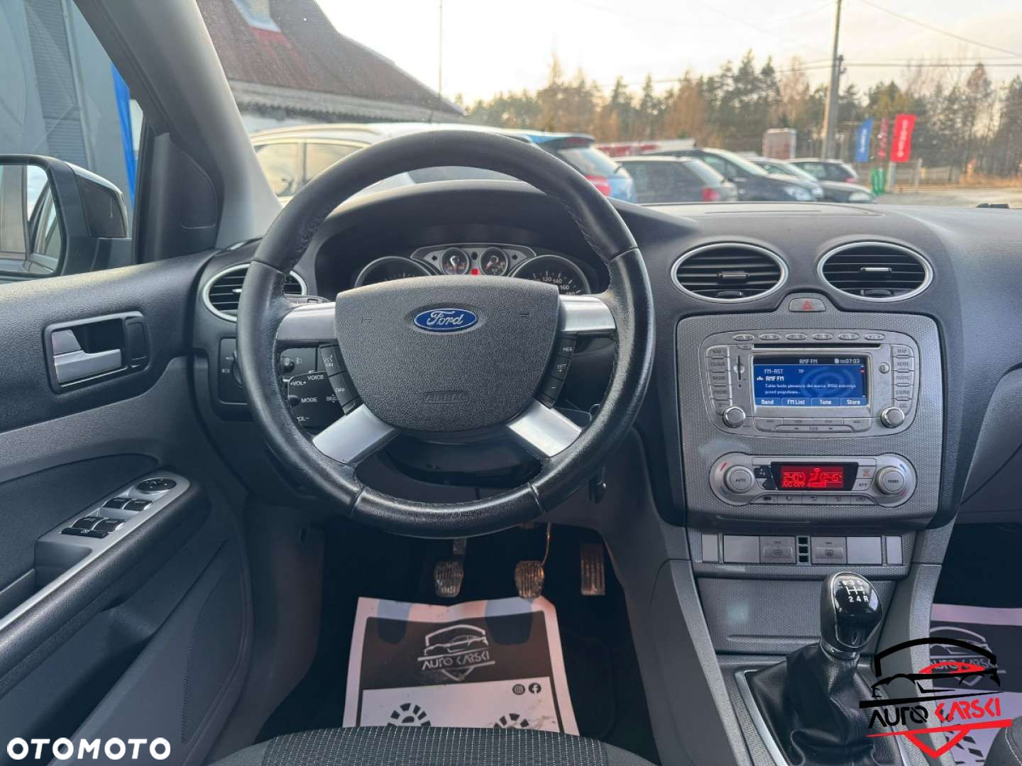 Ford Focus - 23