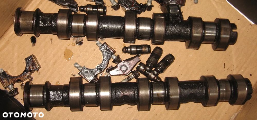 wałek wałki rozrządu CORSA C D 1.0 12V dźwigienki - 3