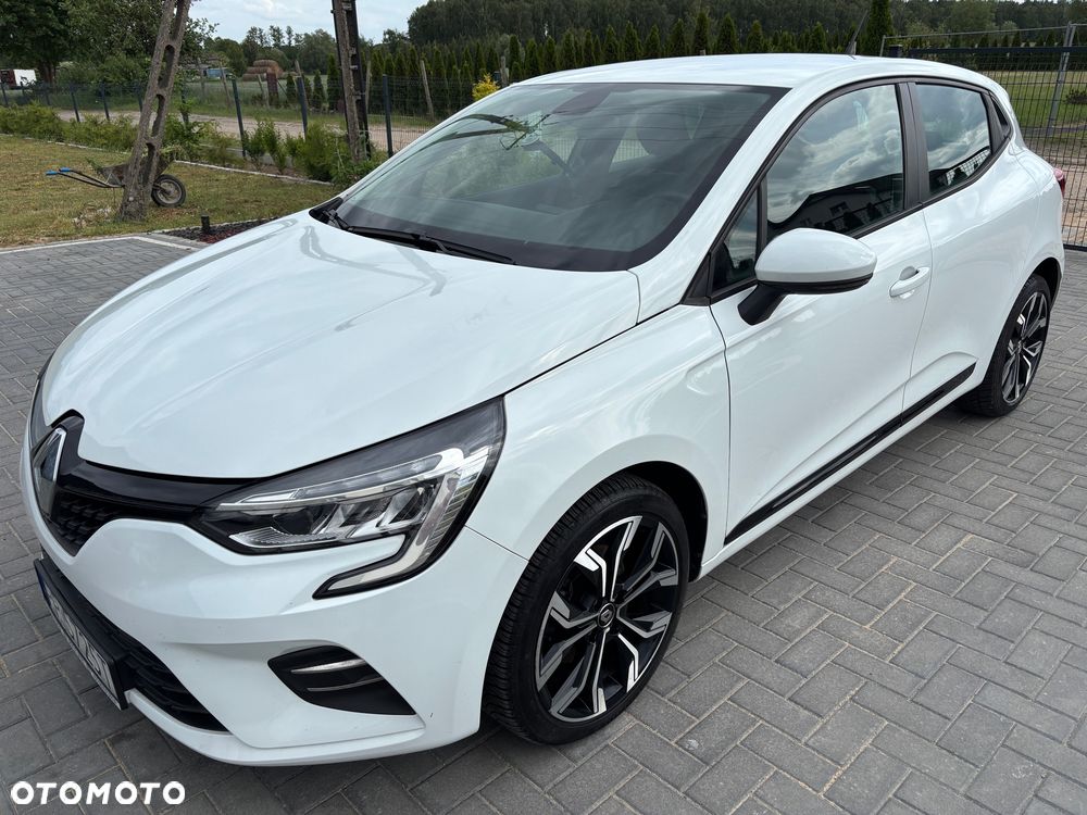 Renault Clio - 1