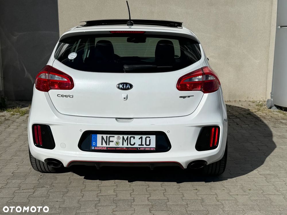 Kia Ceed 1.6 T-GDI GT-Track - 15