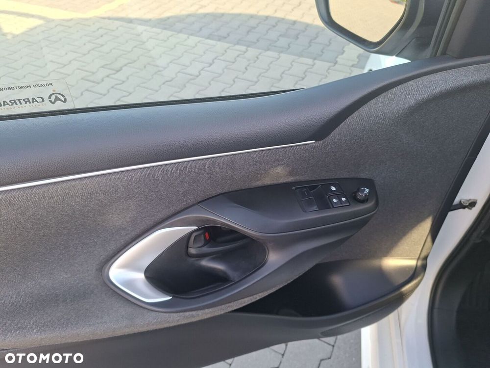 Toyota Yaris Hybrid 1.5 Comfort - 12