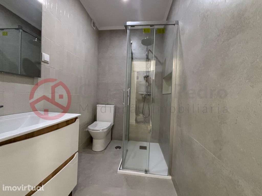 Apartamento T3 totalmente remodelado, prédio com elevador em Cacilh... - Grande imagem: 5/54