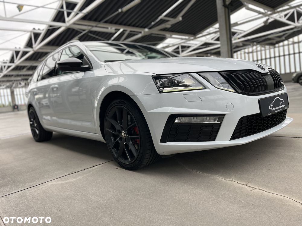 Skoda Octavia 2.0 TDI RS Challenge DSG - 4