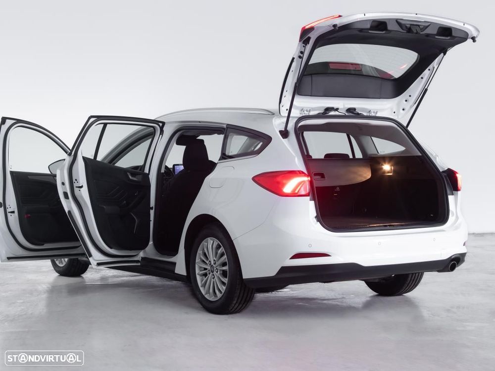 Ford Focus SW 1.5 TDCi EcoBlue Titanium - 5