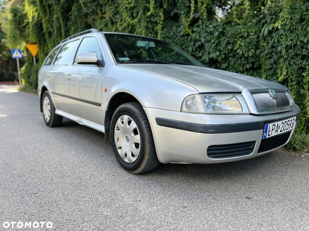 Skoda Octavia - 1