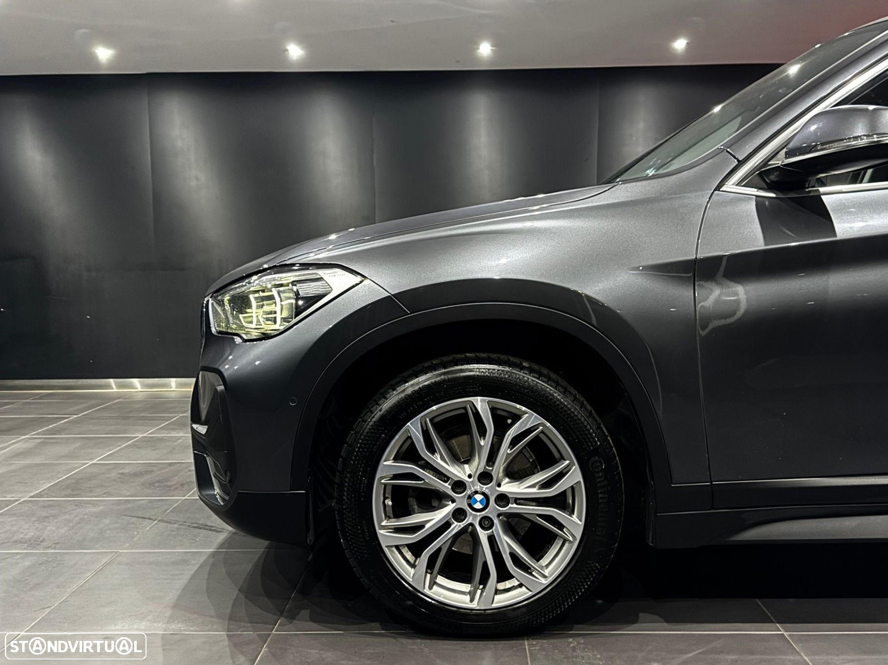 BMW X1 16 d sDrive Pack Essence Auto - 3