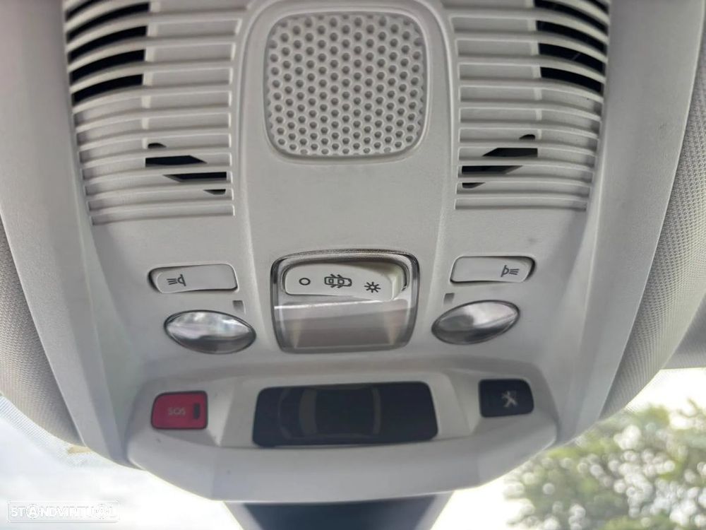 Peugeot 3008 1.5 BlueHDi Active Pack - 31