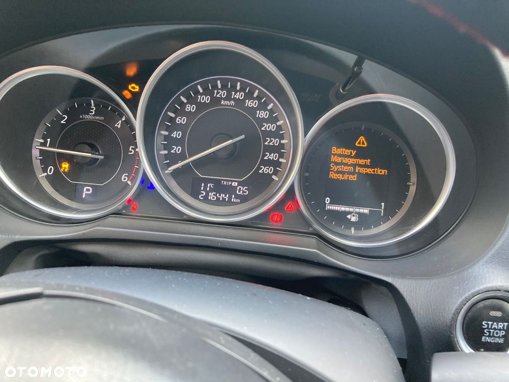Mazda 6 - 8