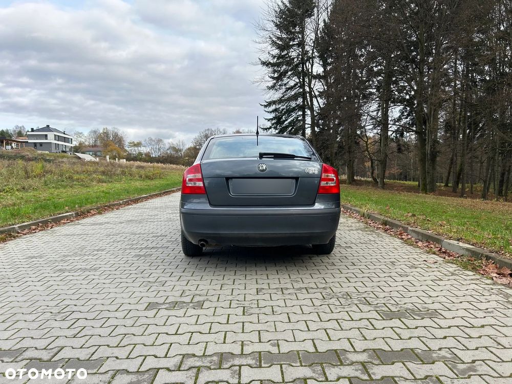 Skoda Octavia 1.6 - 5