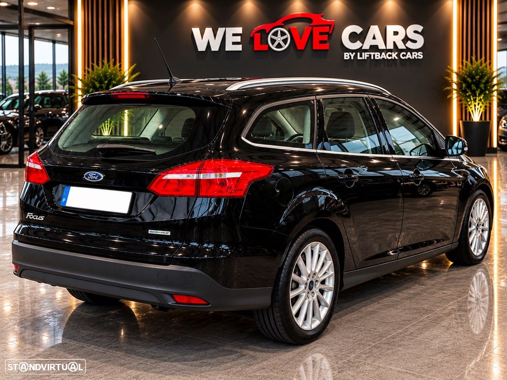 Ford Focus SW 1.0 EcoBoost S&S Titanium - 4