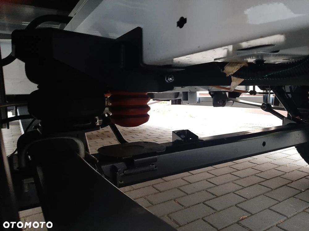 Renault Master - 24