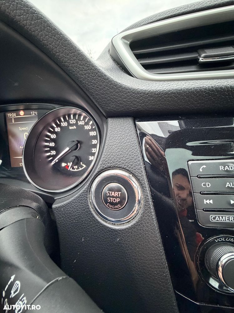 Nissan Qashqai 1.6 DCI TEKNA - 17