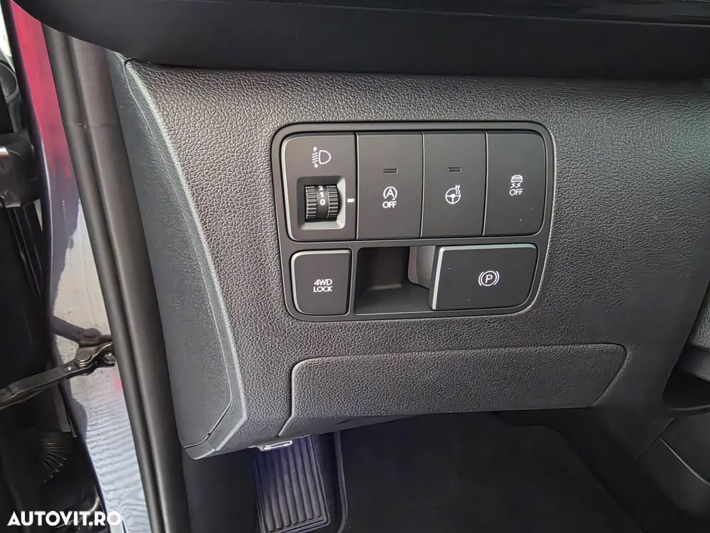 Hyundai Staria 2.2 CRDi Allrad Signature - 21