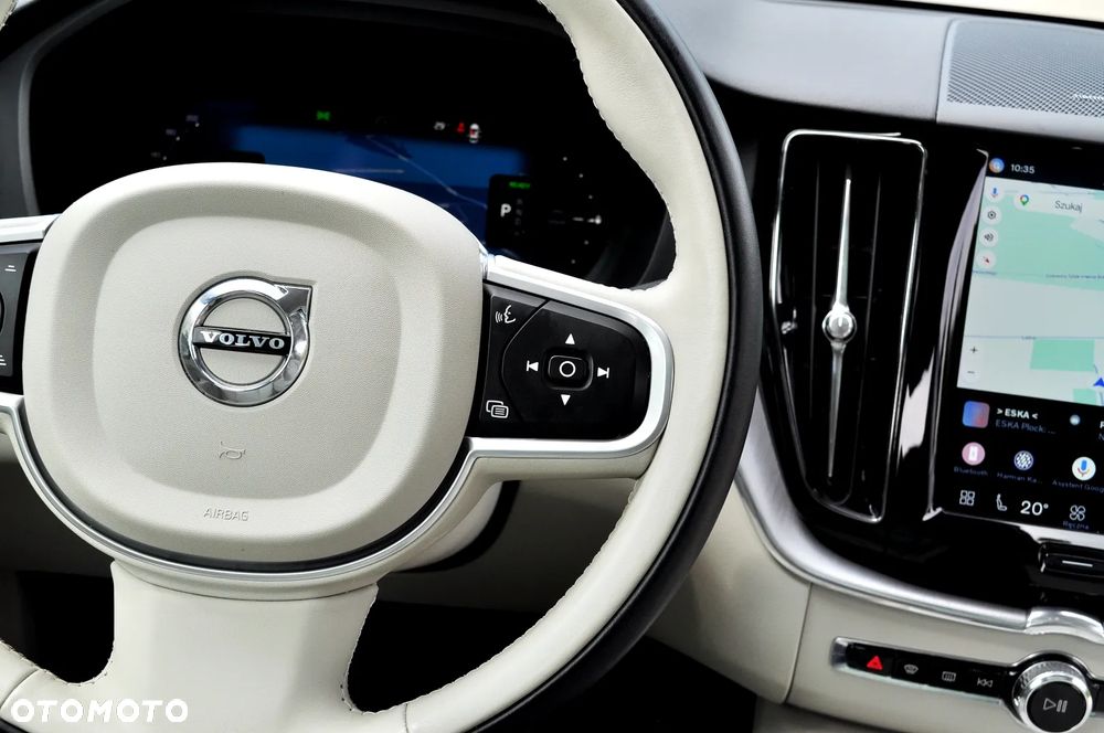 Volvo XC 60 T6 AWD Plug-In Hybrid Inscription - 30