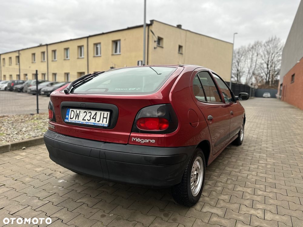 Renault Megane 1.4 RL Eco - 4