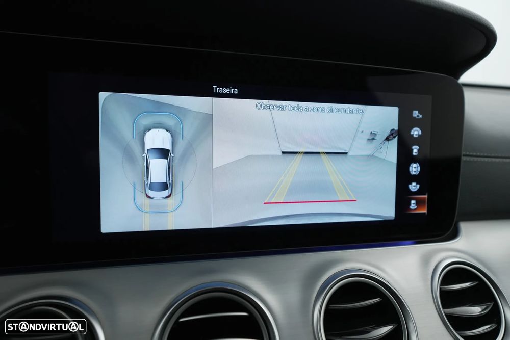 Mercedes-Benz E 300 de AMG Line - 14