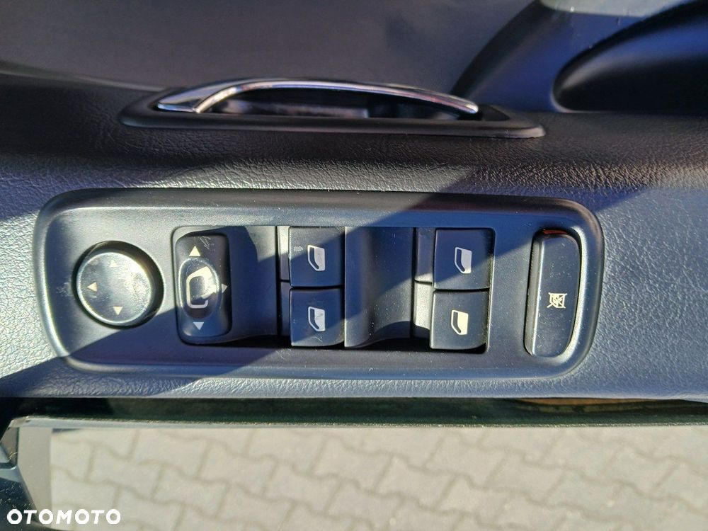 Peugeot 807 140 Family - 18