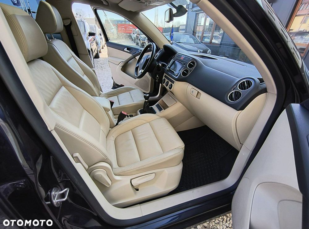 Volkswagen Tiguan 2.0 TDI DPF 4Motion BlueMotion Technology Exclusive - 38