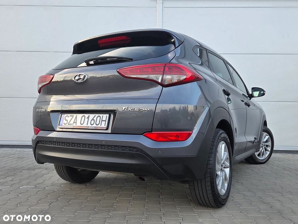 Hyundai Tucson 1.7 CRDI BlueDrive Design 2WD DCT - 24