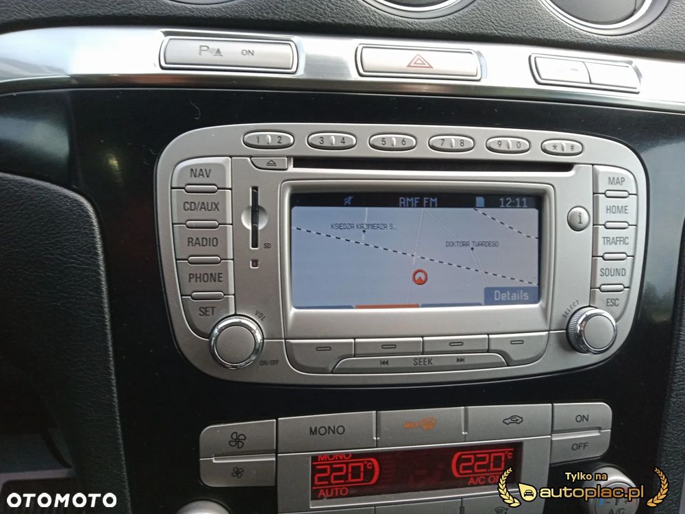 Ford S-Max 2.0 TDCi DPF Titanium X - 33