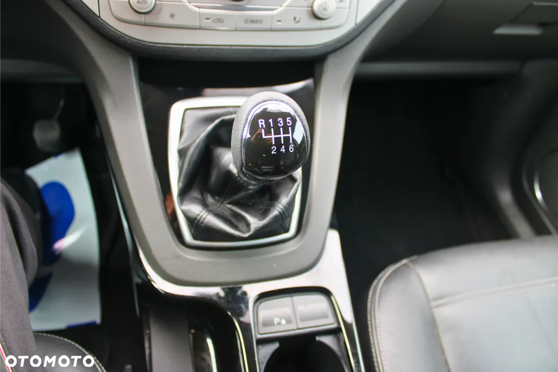 Ford Kuga 2.0 TDCi Titanium - 19